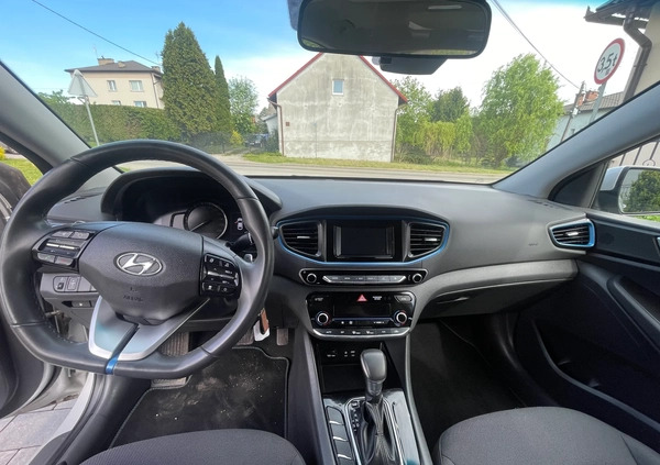 Hyundai IONIQ cena 69900 przebieg: 78900, rok produkcji 2019 z Kielce małe 191